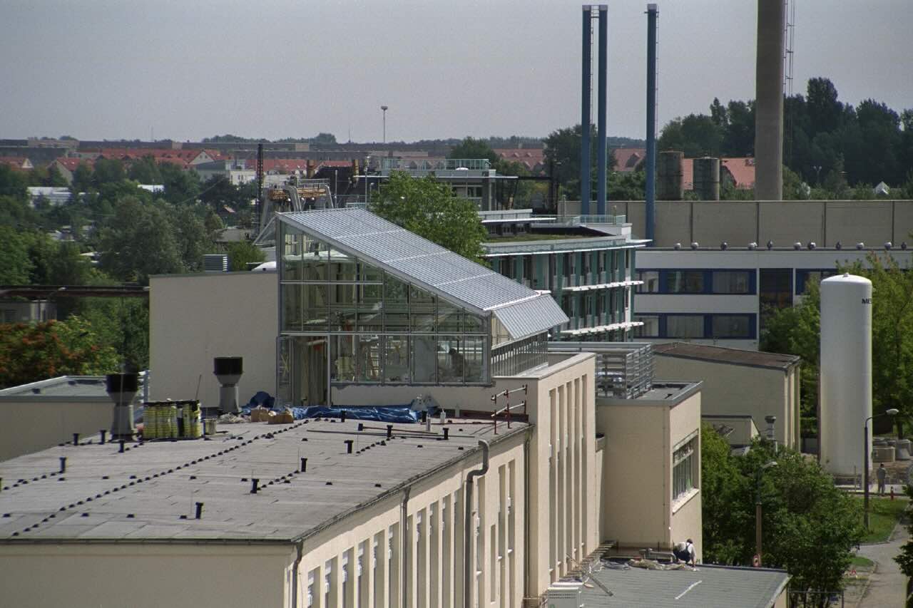 Phytotechnicum - research greenhouse on the roof of Building 5.0
