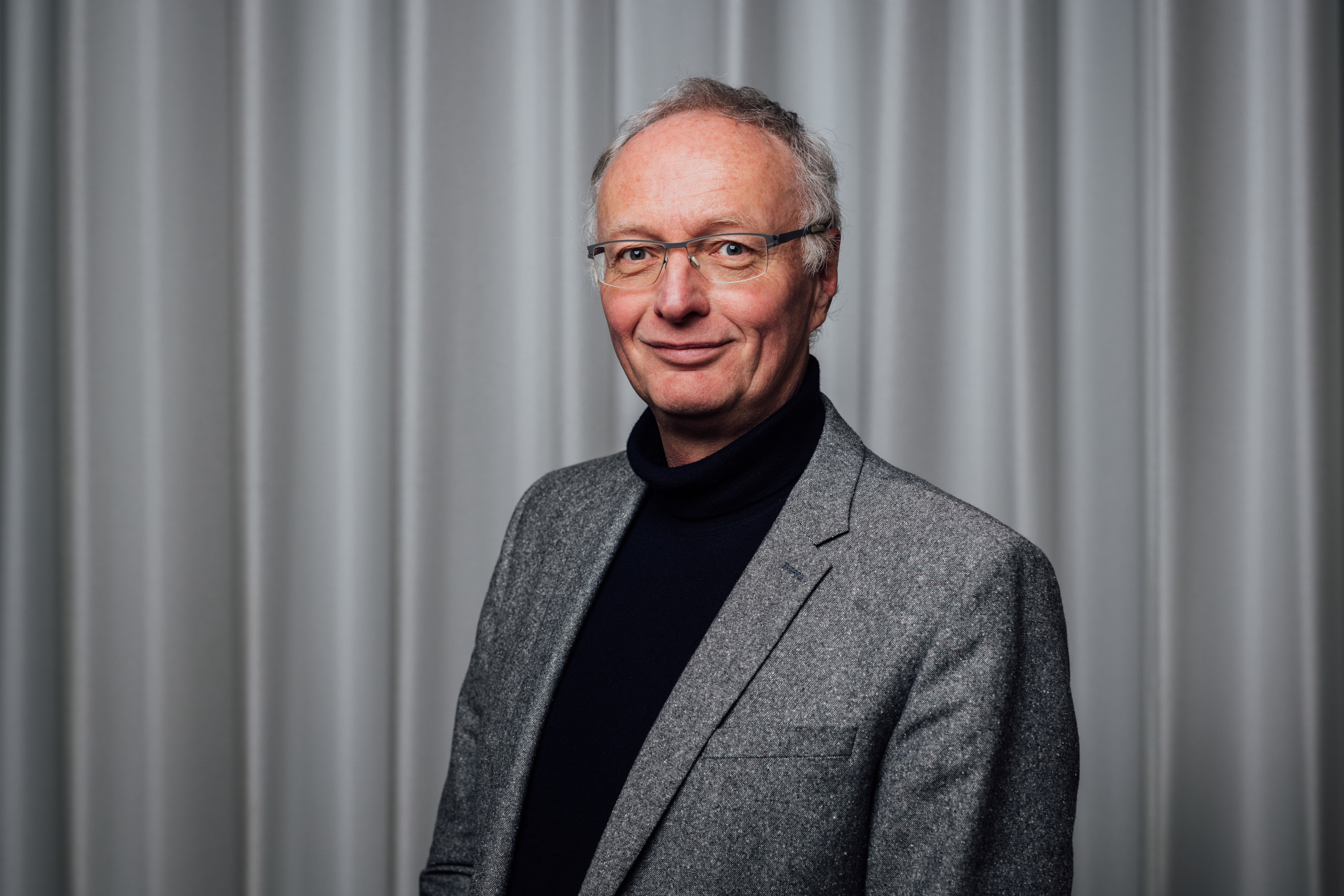 Prof. Dr. Andreas Schmid, Departmentleiter Biotechnologie Solarer Materialien