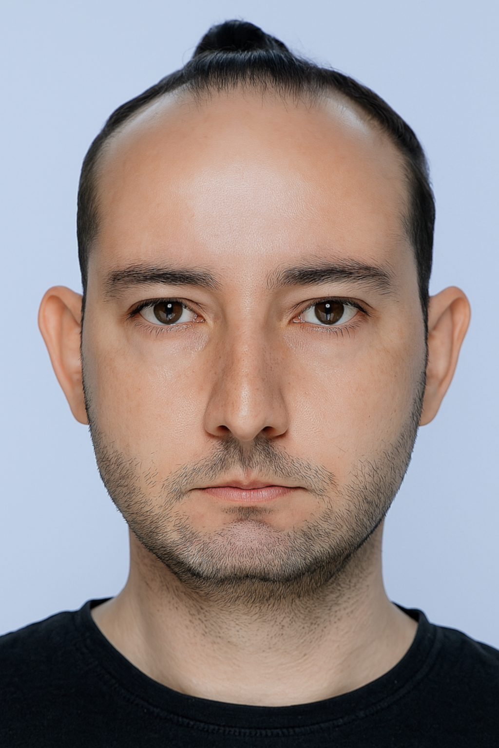 &Ouml;zg&uuml;r Ozan Sen