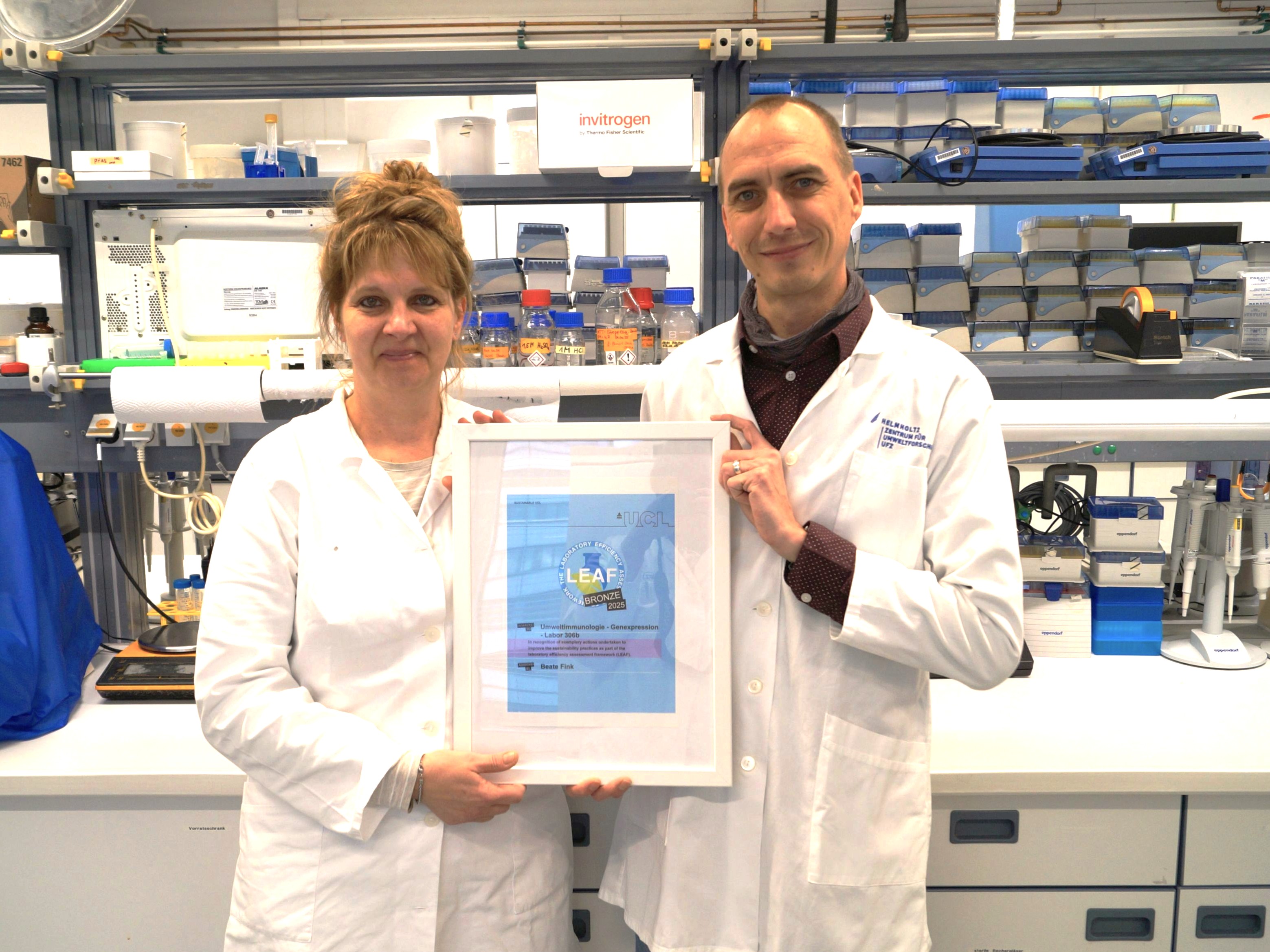 LEAF Certificate Bronze, Department IMMU, Lab 306b, building 6.0