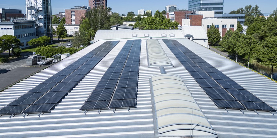 Leipzig, Geb&auml;ude 19.6, Photovoltaikanlagen, Andr&eacute; K&uuml;nzelmann/UFZ 2024