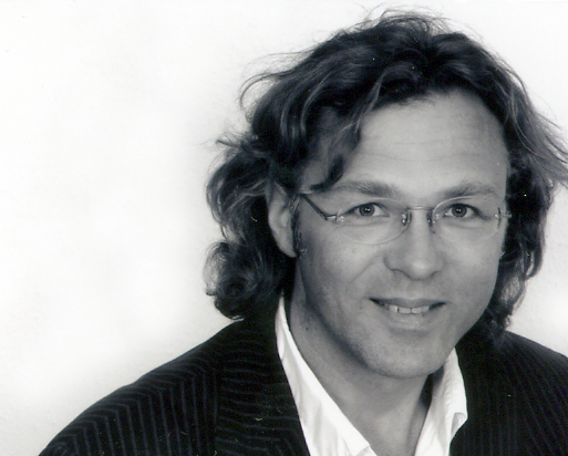 Dr. habil. M. Schubert